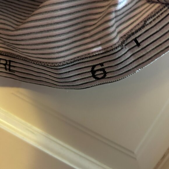 Swiftly Tech Short Sleeve Shirt 2.0 Size 6 Striped - Picture 4 of 6